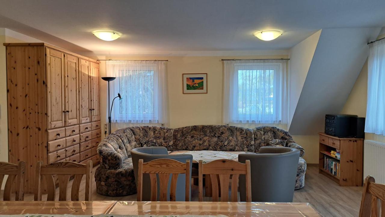 Ferienobjekt Beim Steinmetzen Apartment Radebeul Bagian luar foto