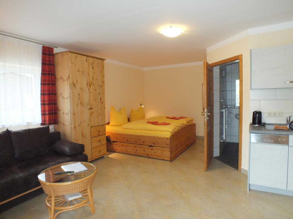 Ferienobjekt Beim Steinmetzen Apartment Radebeul Bagian luar foto