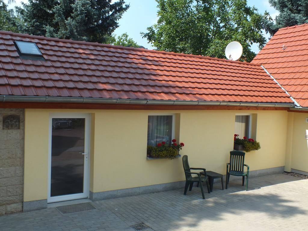 Ferienobjekt Beim Steinmetzen Apartment Radebeul Bagian luar foto